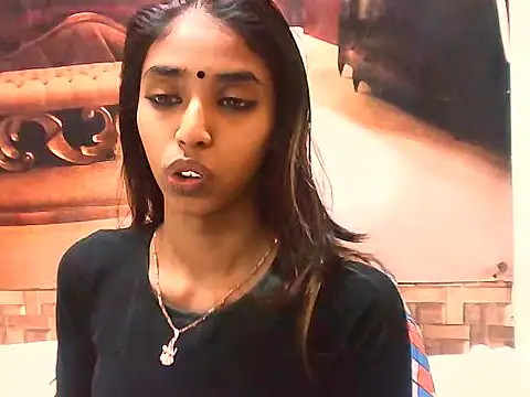 Snapshot of IndianSexySlender chatting on October 2025 05:41:02 AM IndianSexySlender online show from October 2025 05:41:02 AM