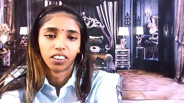 Snapshot of IndianSexySlender chatting on October 2025 08:13:01 AM IndianSexySlender online show from October 2025 08:13:01 AM