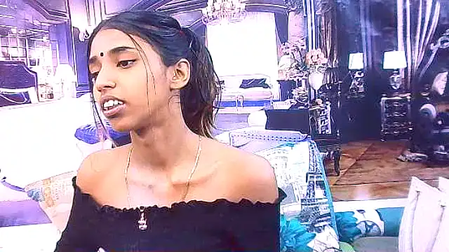 Snapshot of IndianSexySlender chatting on November 2025 05:23:01 AM IndianSexySlender online show from November 2025 05:23:01 AM