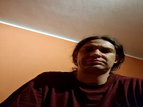 Josephine LIVE online show from December 2025 01:08:02 AM