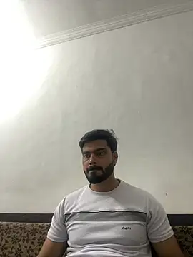 hotboysammy online show from February 2025 01:11:02 PM