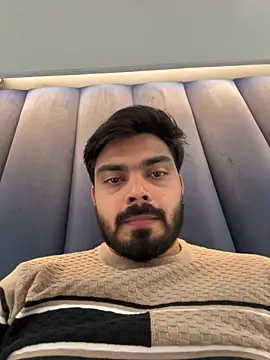 hotboysammy online show from February 2025 06:04:01 AM