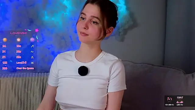 Snapshot of FalineBucher chatting on March 2025 02:13:01 PM FalineBucher online show from March 2025 02:13:01 PM