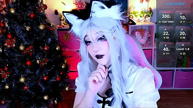 Aki  Ra online show from December 2025 08:55:01 PM