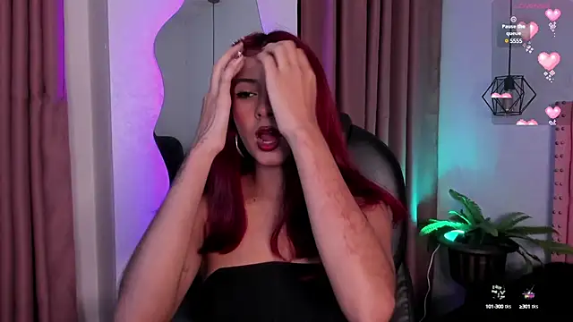 Snapshot of cloe__palmer chatting on March 2025 12:52:02 PM cloe palmer online show from March 2025 12:52:02 PM