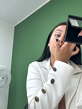 iiris  online show from November 2025 02:54:02 PM