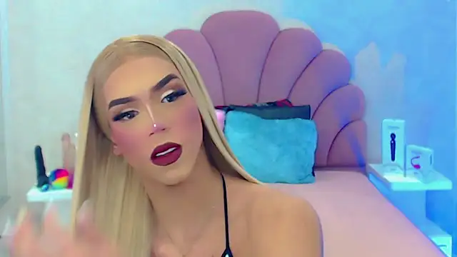 Snapshot of briana_sex32 chatting on February 2025 11:03:01 AM briana sex32 online show from February 2025 11:03:01 AM
