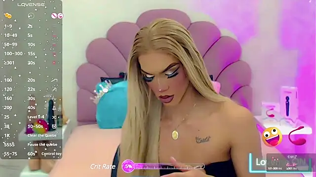 Snapshot of briana_sex32 chatting on March 2025 04:25:01 AM briana sex32 online show from March 2025 04:25:01 AM