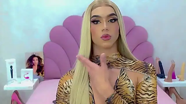 briana sex32 online show from February 2026 07:57:02 PM