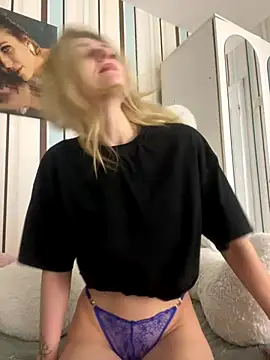 Liya my online show from December 2025 08:56:02 PM