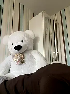 Liya my online show from November 2025 12:42:01 PM