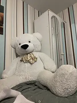 Liya my online show from December 2025 05:24:02 PM