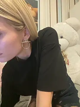 Liya my online show from October 2025 07:24:01 PM