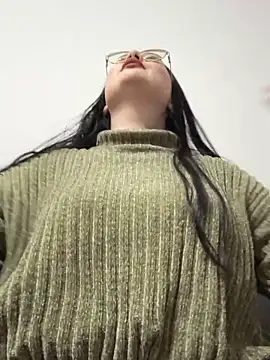 curvybabe7 online show from December 2025 05:03:02 PM