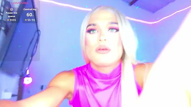 AllisonsweetZ online show from April 2026 02:57:02 PM