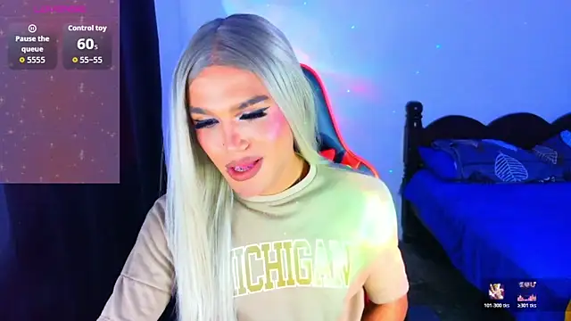 AllisonsweetZ online show from March 2026 02:13:01 PM