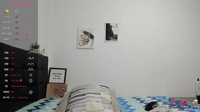 RoddyRich11 online show from November 2025 11:36:01 AM