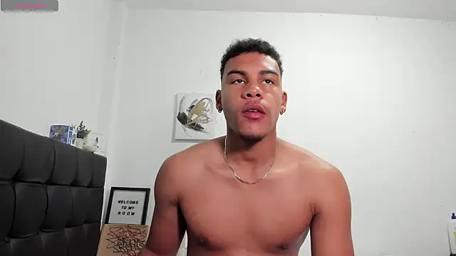 RoddyRich11 online show from January 2026 11:49:02 AM