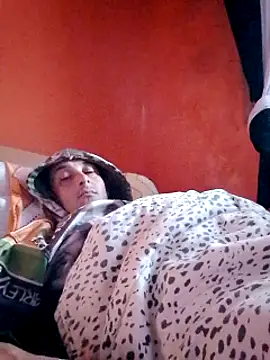 Fabiocapao01 online show from December 2024 05:38:02 PM