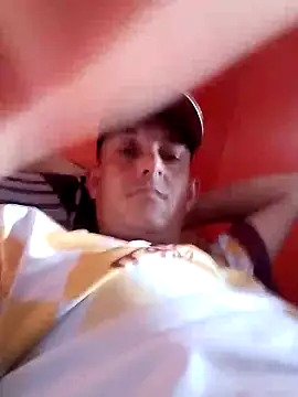 Fabiocapao01 online show from December 2024 06:09:01 PM