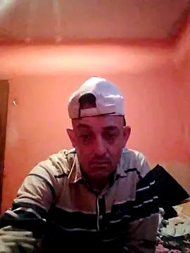 Fabiocapao01 online show from October 2025 09:26:01 PM