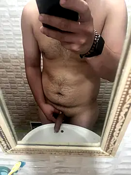 Snapshot of Cristian_099 chatting on November 2025 04:10:02 PM Cristian 099 online show from November 2025 04:10:02 PM