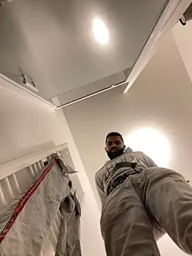 metissex online show from December 2024 02:35:02 PM