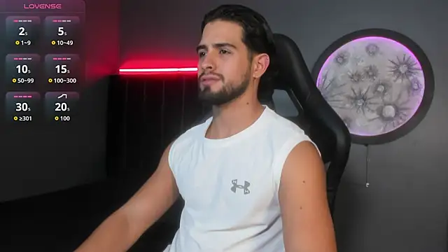 khriss brown online show from December 2025 10:04:01 PM