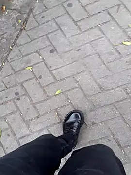 sophie banger online show from September 2025 04:51:01 PM