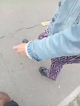 sophie banger online show from April 2026 08:42:02 PM