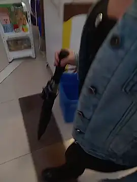 sophie banger online show from February 2026 08:53:02 PM