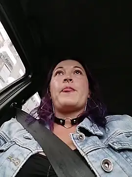 sophie banger online show from April 2026 09:06:01 PM