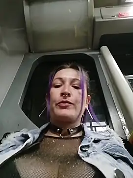 sophie banger online show from April 2026 01:42:02 AM