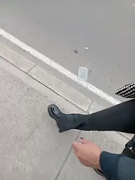 sophie banger online show from February 2026 09:17:02 PM