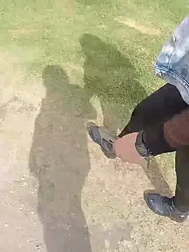 sophie banger online show from April 2026 08:15:01 PM