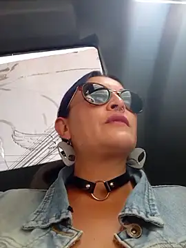 sophie banger online show from February 2026 08:19:01 PM