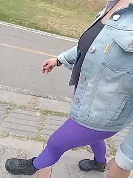 sophie banger online show from February 2026 07:04:01 PM