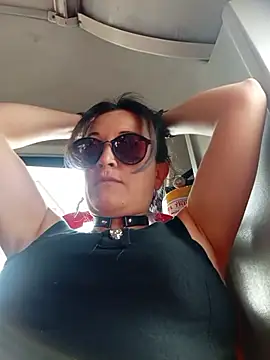 sophie banger online show from October 2025 07:58:01 PM