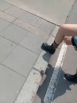 sophie banger online show from February 2026 06:07:01 PM