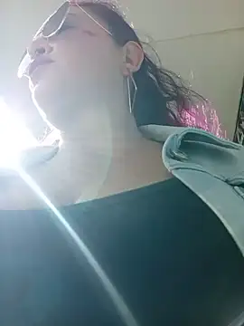 sophie banger online show from June 2026 08:26:02 PM
