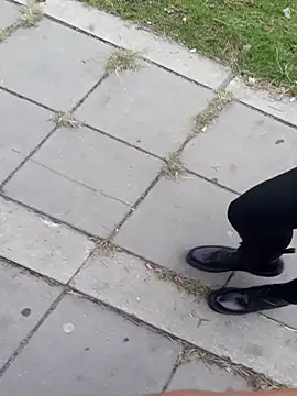 sophie banger online show from December 2025 07:59:02 PM