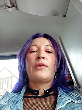 sophie banger online show from October 2025 06:08:01 PM