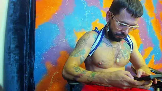 leondevereda online show from October 2025 11:05:02 PM