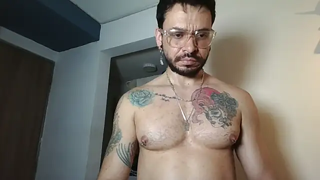 leondevereda online show from December 2025 12:38:02 AM