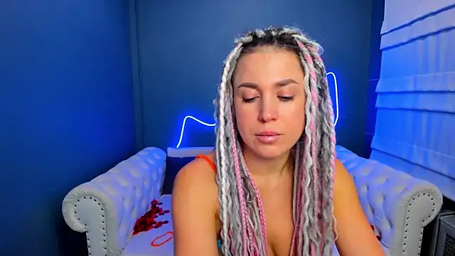 rock n roxy online show from December 2025 01:17:01 AM