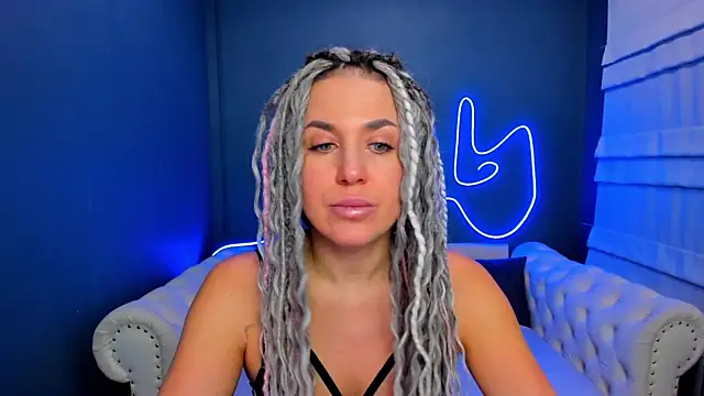 rock n roxy online show from February 2026 01:23:02 AM