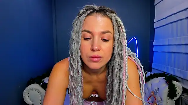 rock n roxy online show from December 2025 01:27:01 AM