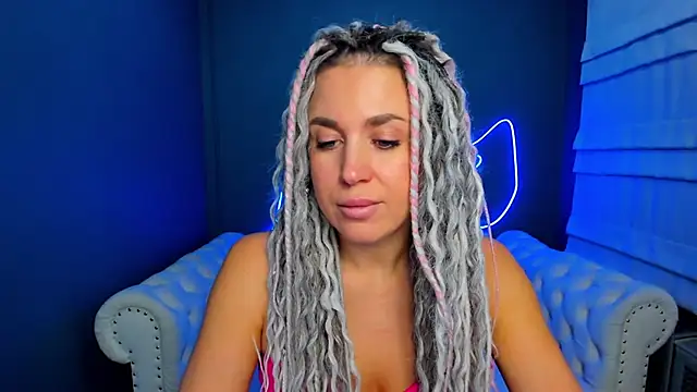 rock n roxy online show from November 2025 01:21:01 AM