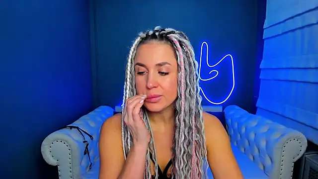 rock n roxy online show from November 2025 01:31:02 AM