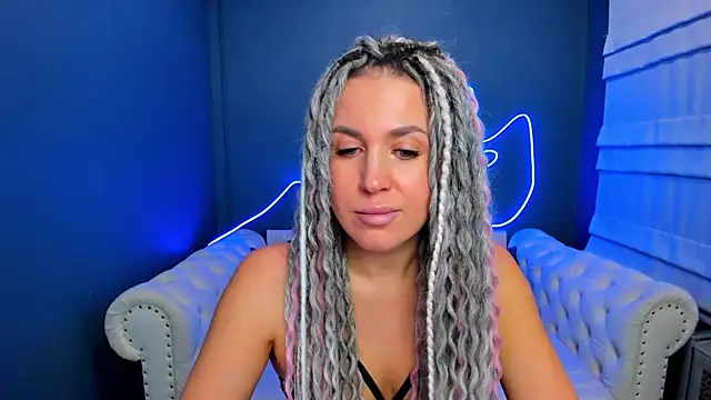 rock n roxy online show from January 2026 01:23:02 AM